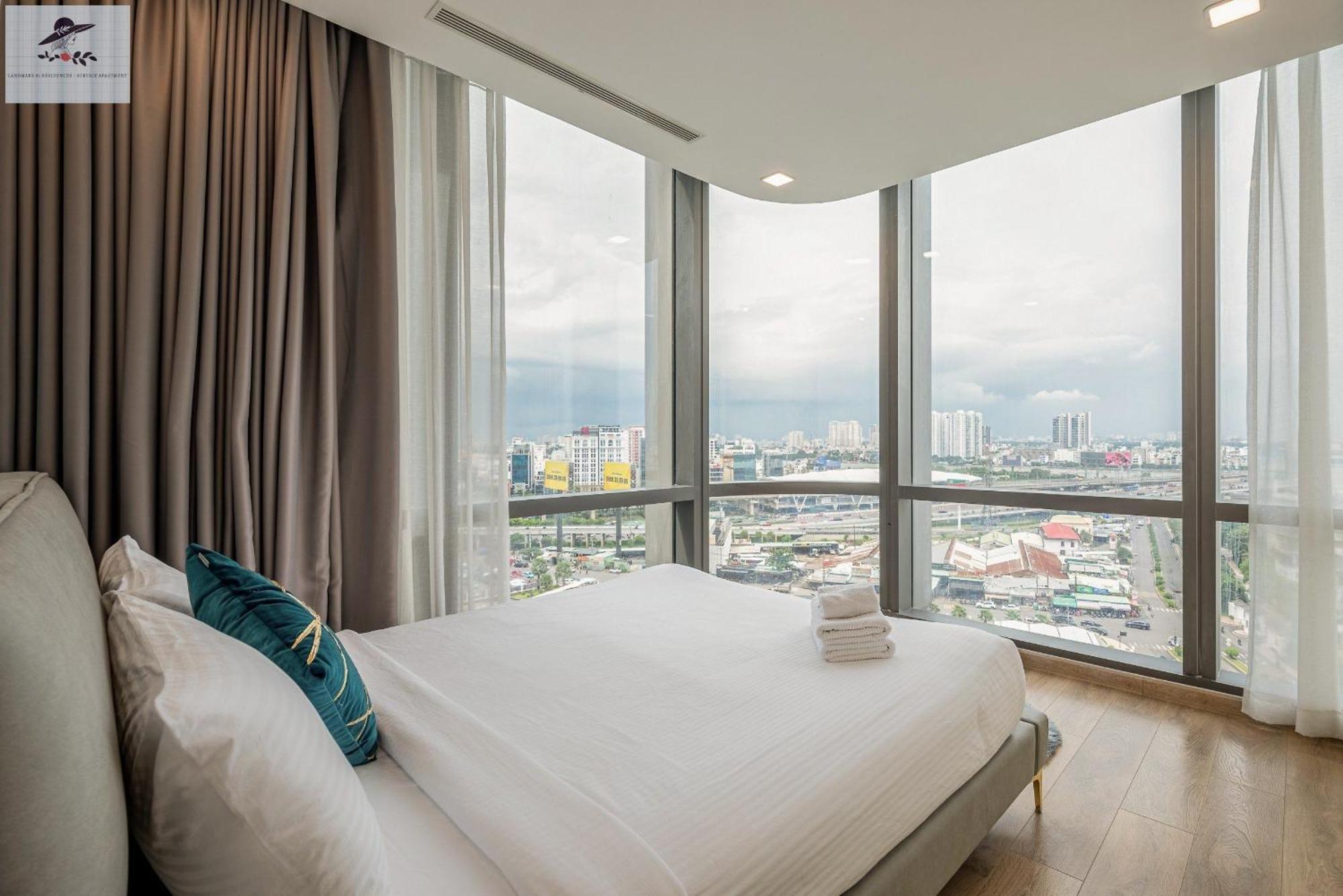 Landmark 81 Residences - Service Apartment